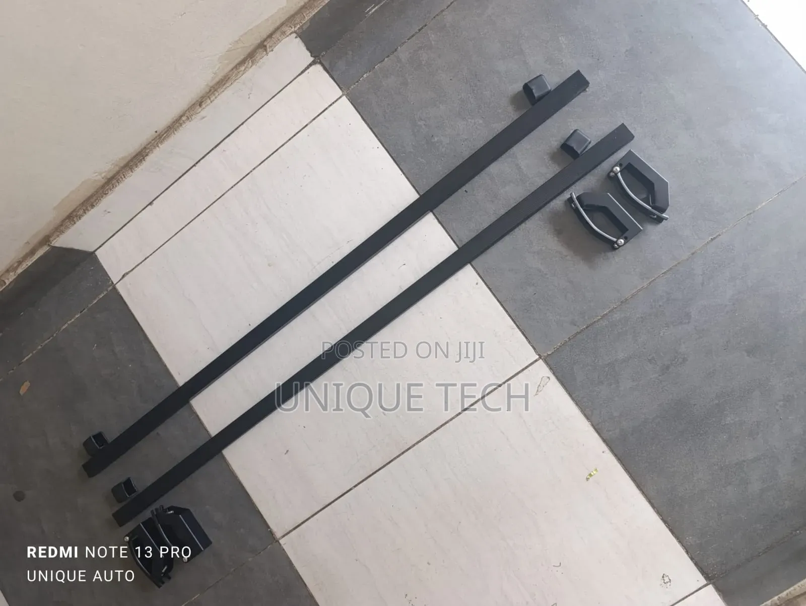 Adjustable Universal Roof Crossbars