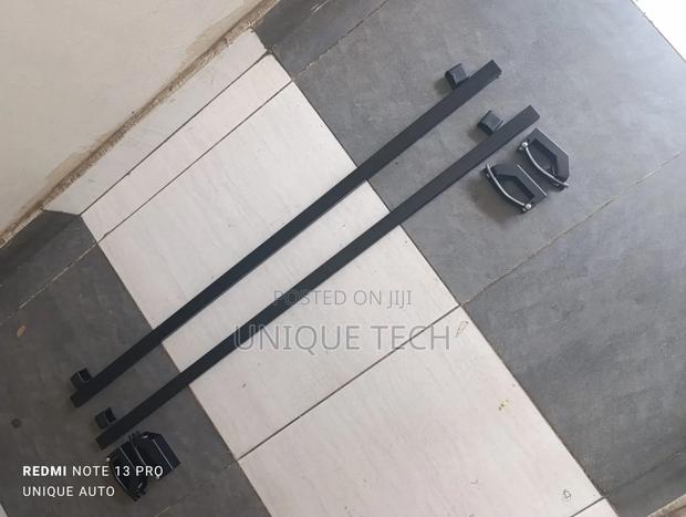 Adjustable Universal Roof Crossbars