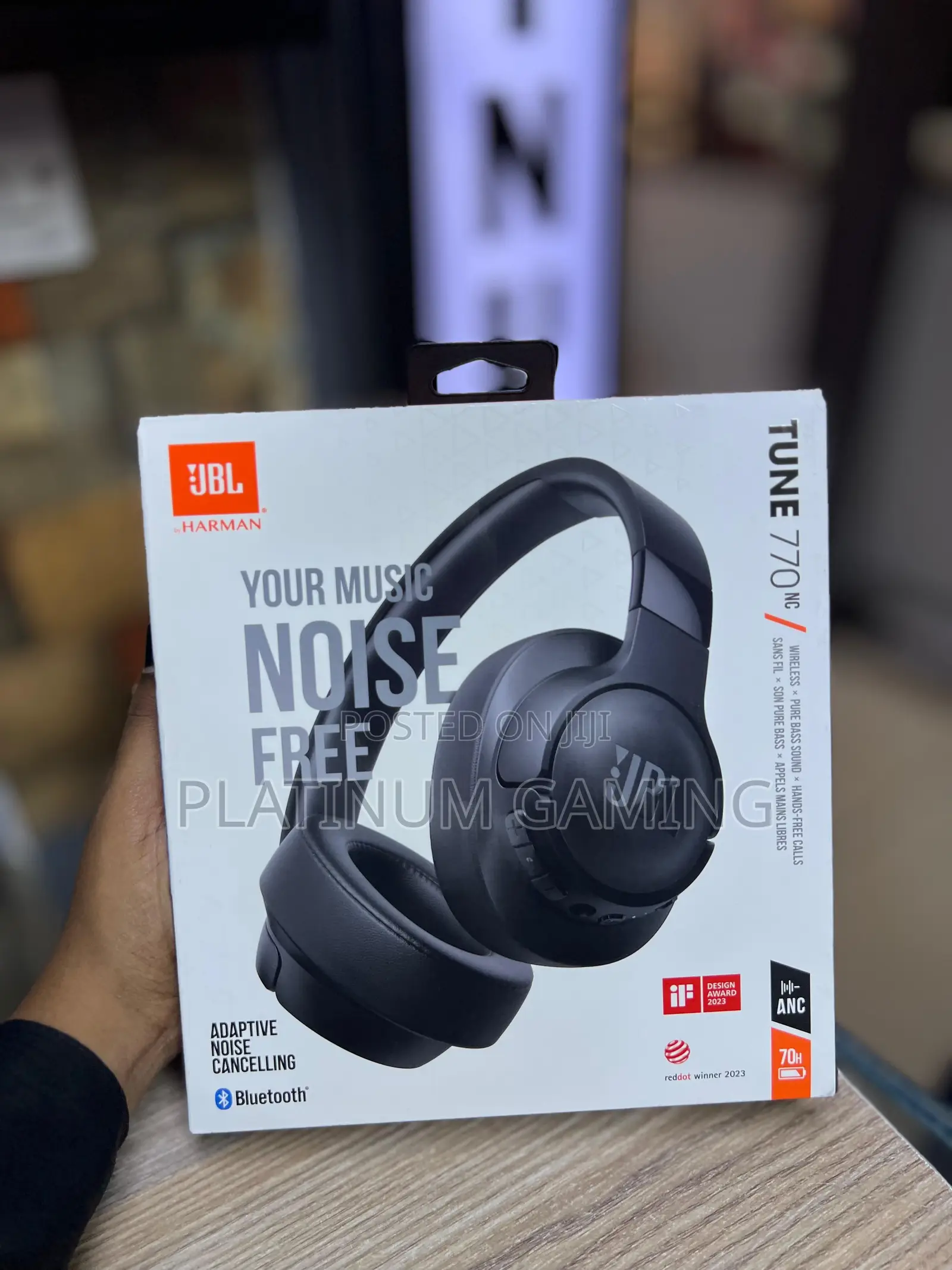Black Jbl Tune 770 Noise Cancelling Headphones