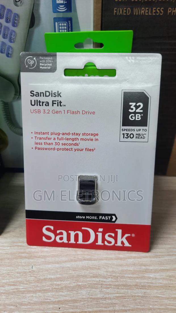 32gb Universal Usb 3.2 Utra-Fit Flash Drive. - main view