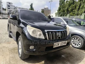 Toyota Land Cruiser Prado 2012 Black