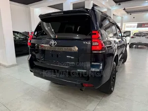 Toyota Land Cruiser Prado 2020 Blue