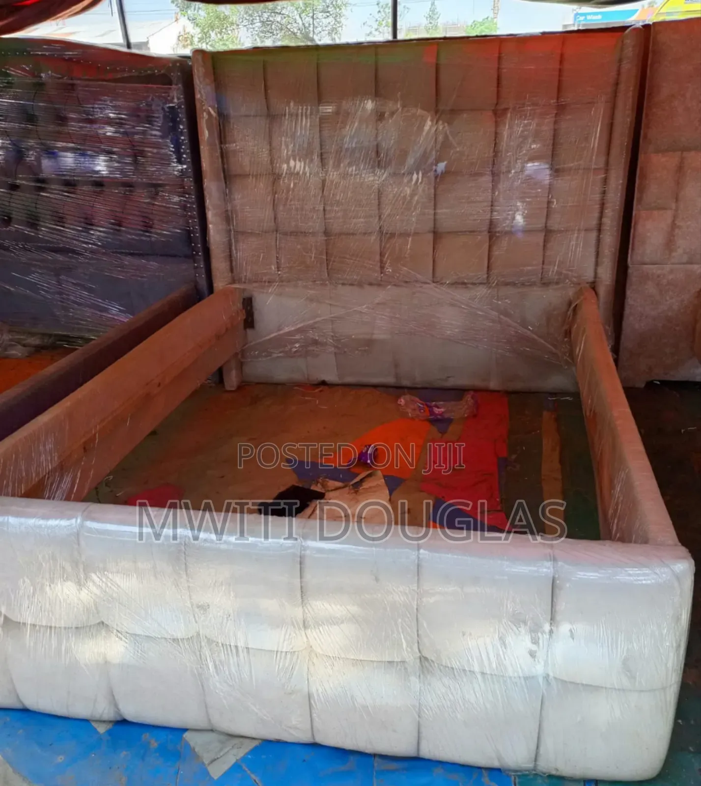 4×6 Modern Bed Available