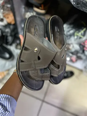 Men's Breathable Slippers Opens 40 to 45