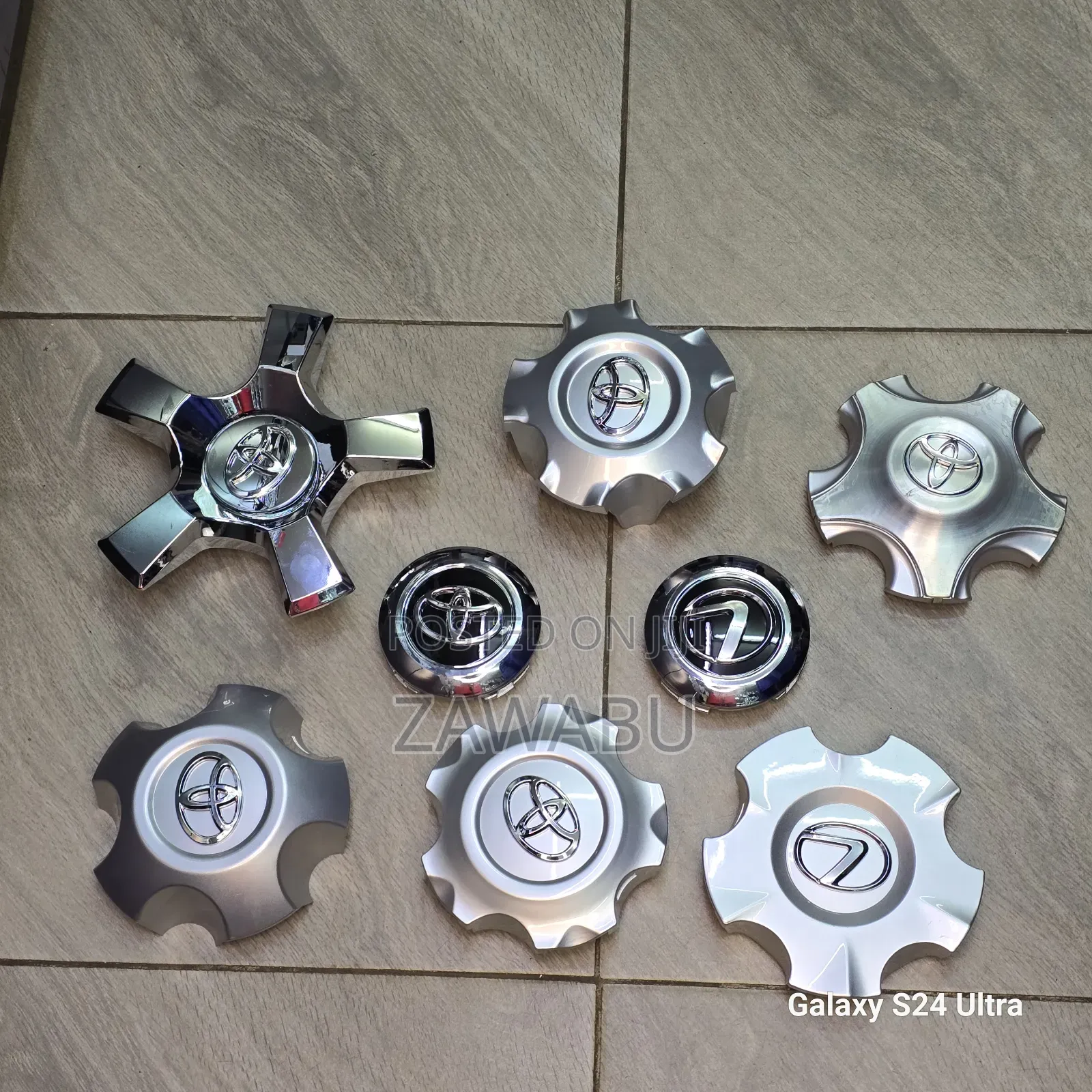 Wheel Caps LC V8 200 Series