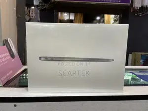 New Laptop Apple MacBook Air 8GB Apple M1 SSD 256GB