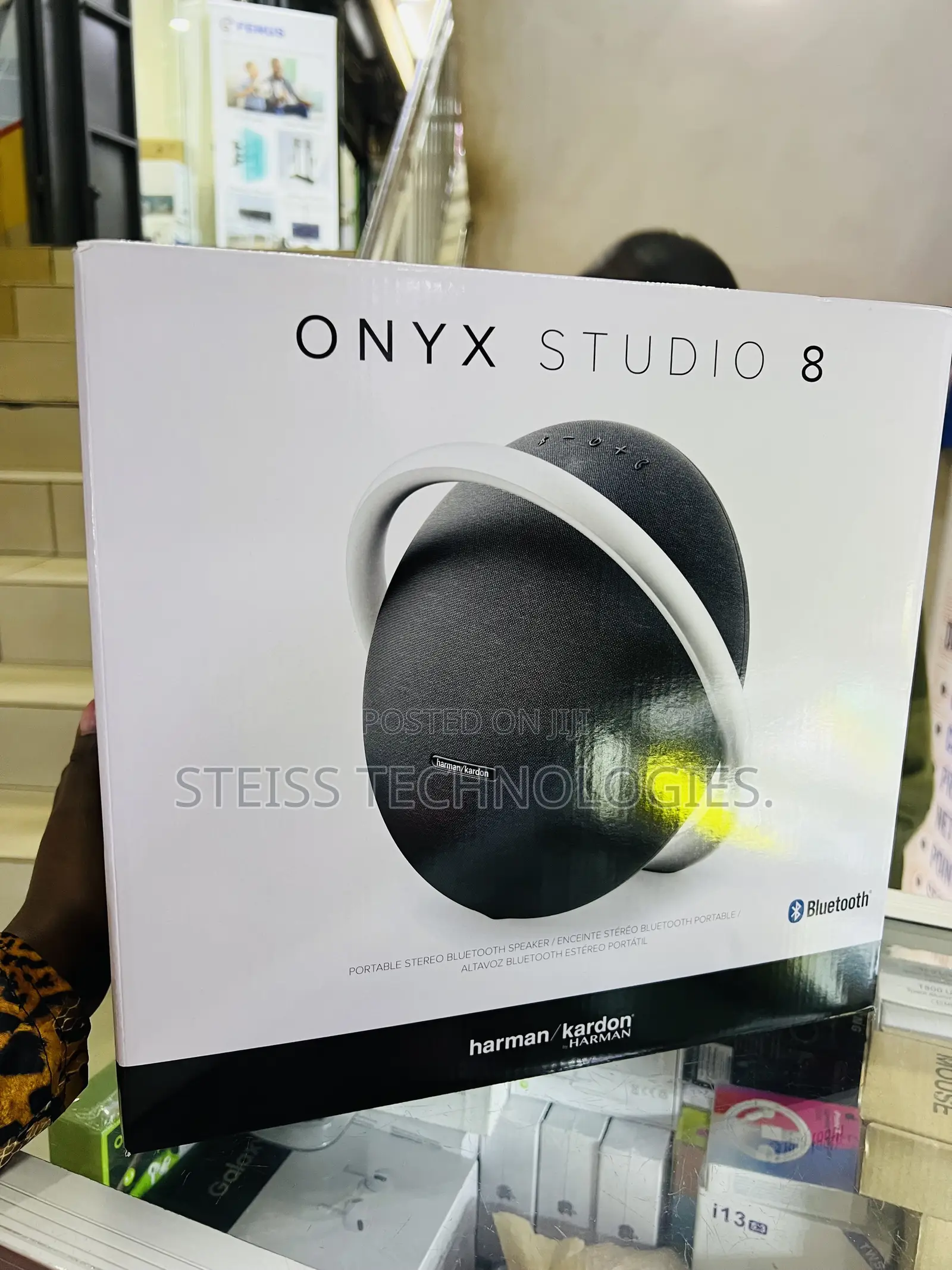 JBL Studio Onyx 8