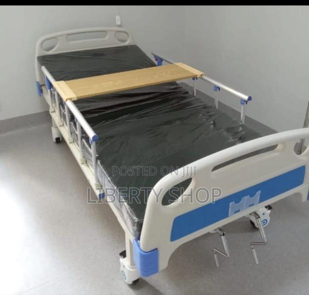 2 Crank Bed With Mackintosh Mattress - main view