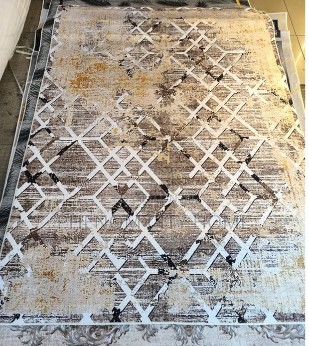 Luxurious Comfort Quality 3d Carpets Available - thumbnail 2