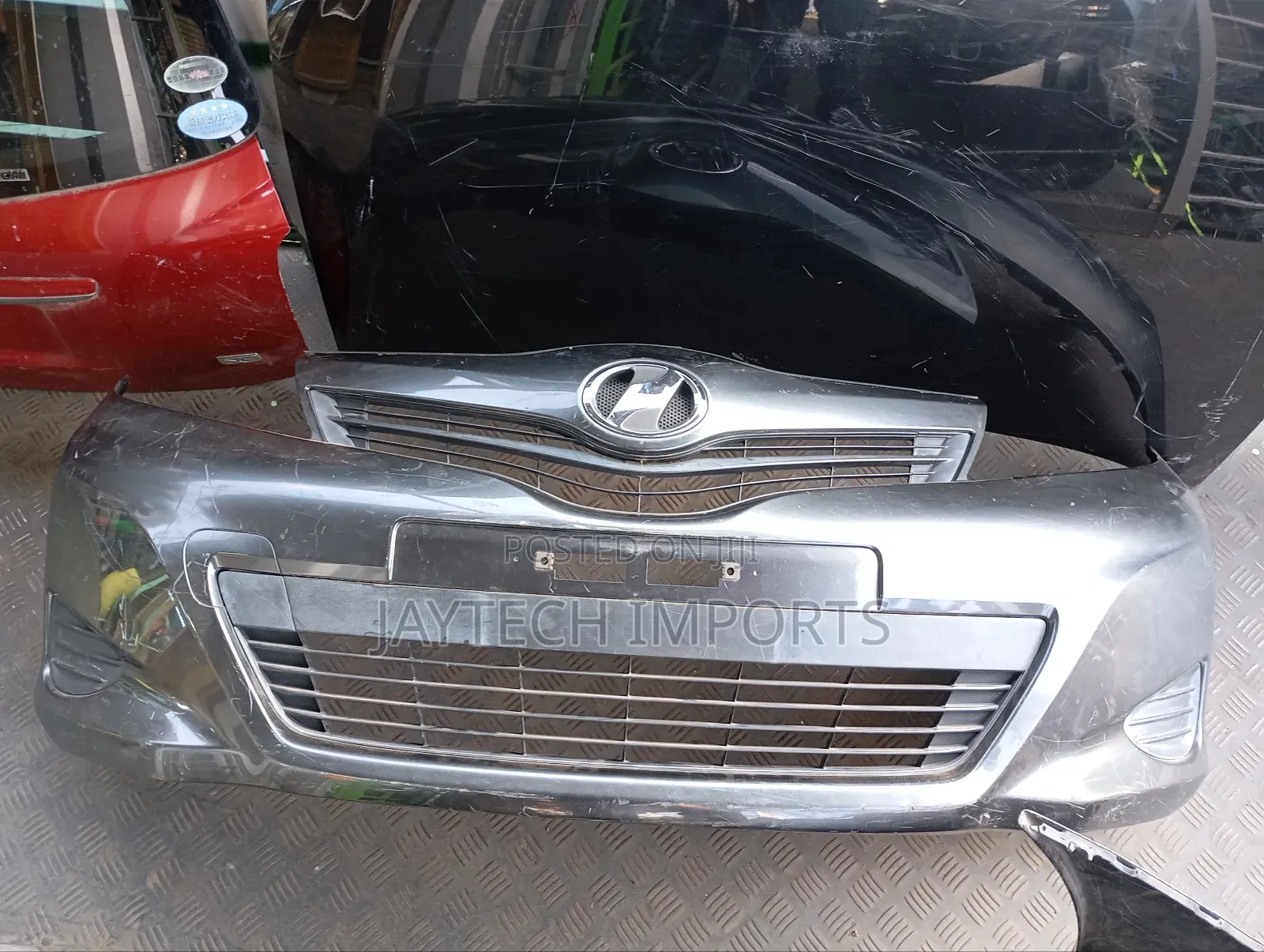 Vitz 2012 Frontbumper