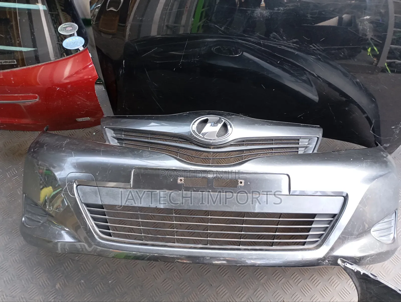 Vitz 2012 Frontbumper