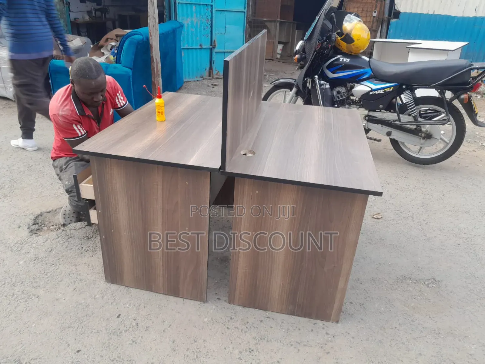 Two Way Workstations