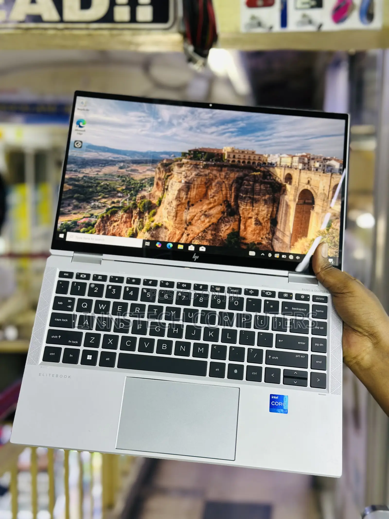Laptop HP EliteBook 1040 G8 16GB Intel Core i7 SSD 512GB