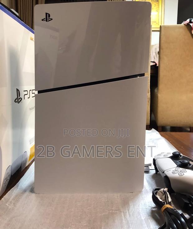 1 Week Old Ps5 Slim - thumbnail 6