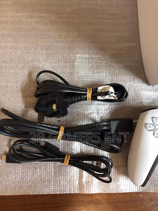 1 Week Old Ps5 Slim - thumbnail 7