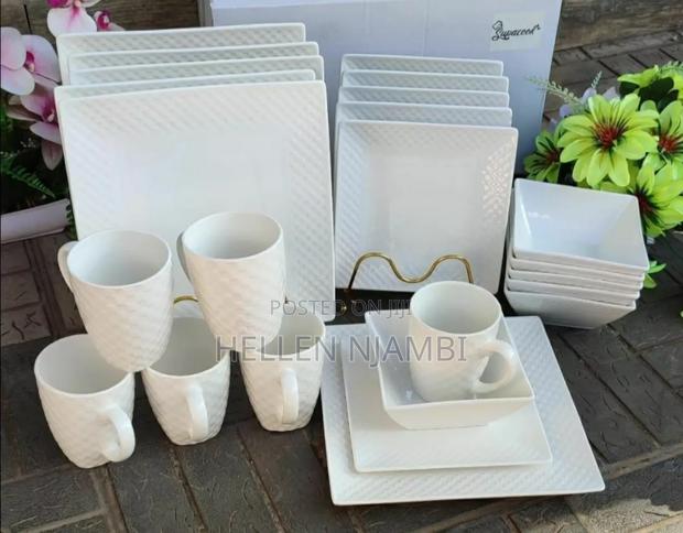 Square Dinner Sets - main view