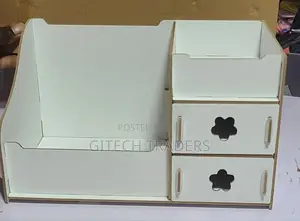 Hoomal Wooden Make Up Organizer