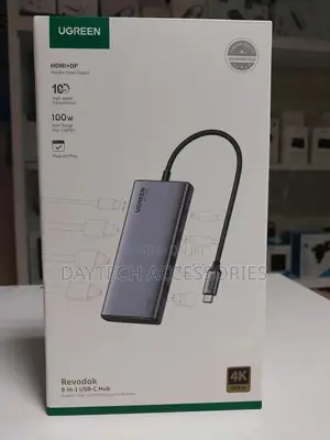 Ugreen Revodok 8-in-1 Usb-C Hub 10gbps Triple Display Cm639