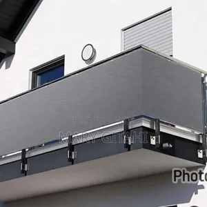 Balcony Privacy Shield* Size (1m by 5m)