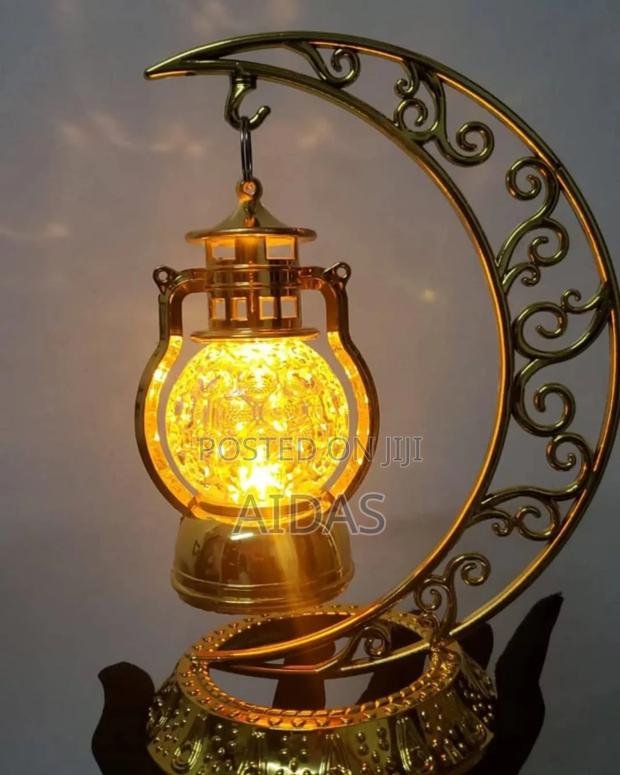 Ramadan Decor Mosaic Moon Holder