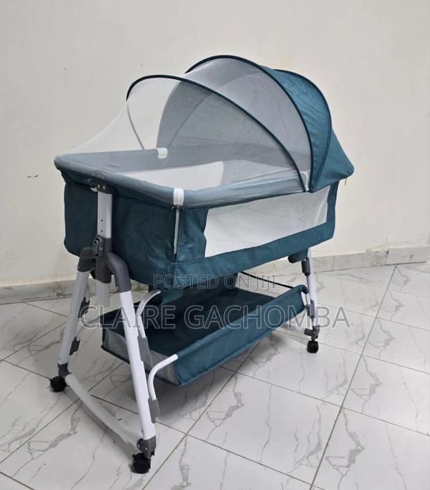 Baby Bassinet - main view