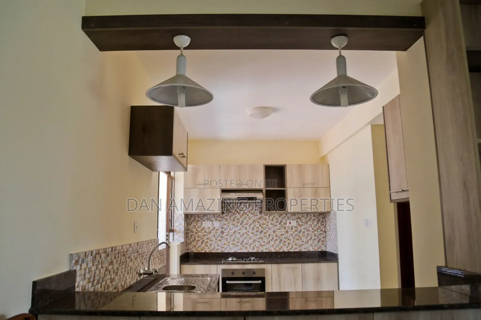 3bdrm Apartment in Thindigua Plus for sale
