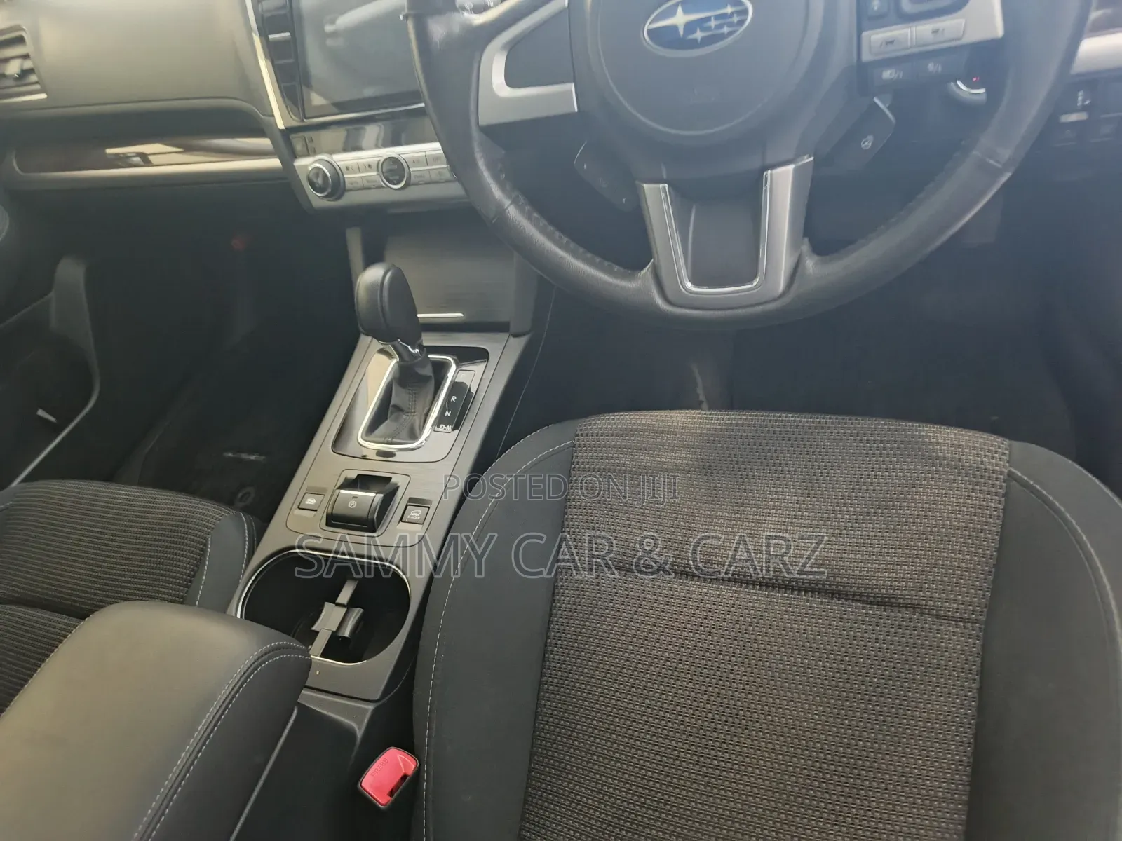 Subaru Outback 2.5i AWD 2017 Gray