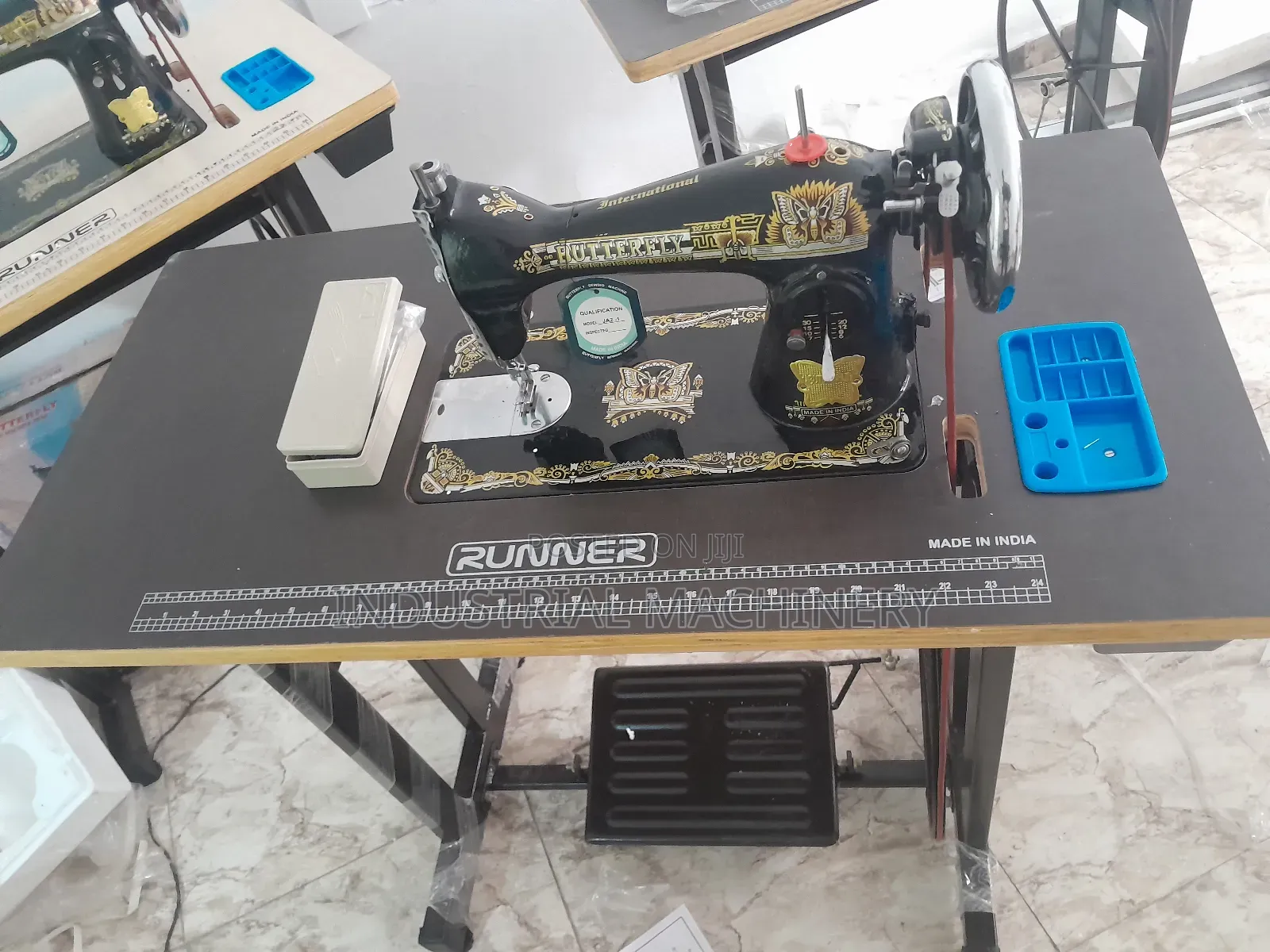 Butterfly Sewing Machine Complete - Perfect Quality
