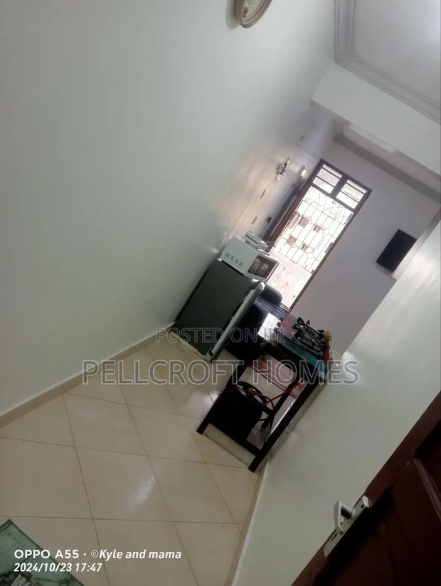 Spacious Studio BNB - thumbnail 11