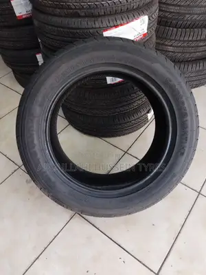 225/55 R17 Sentara 101w Xl