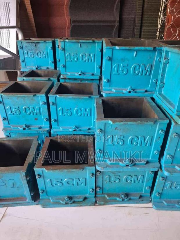 Cast Iron Concrete Cube Moulds - main view