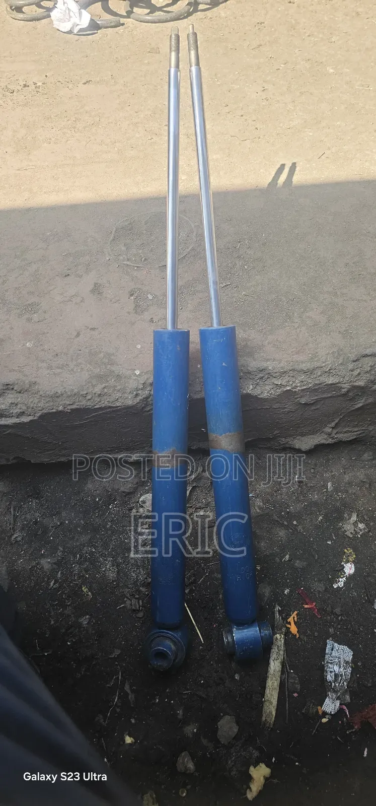 Nissan Tiida Shocks