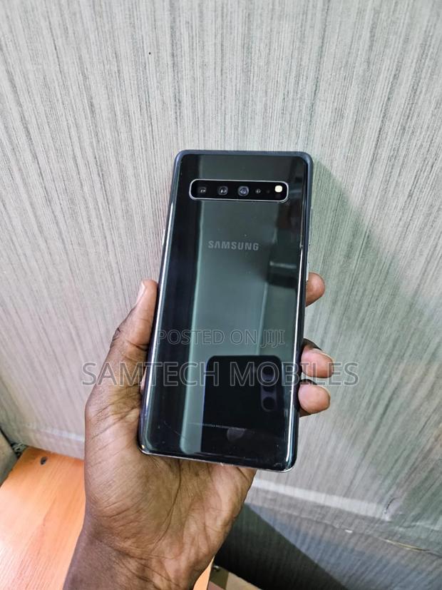 Samsung Galaxy S10 5G 256 GB Black - main view
