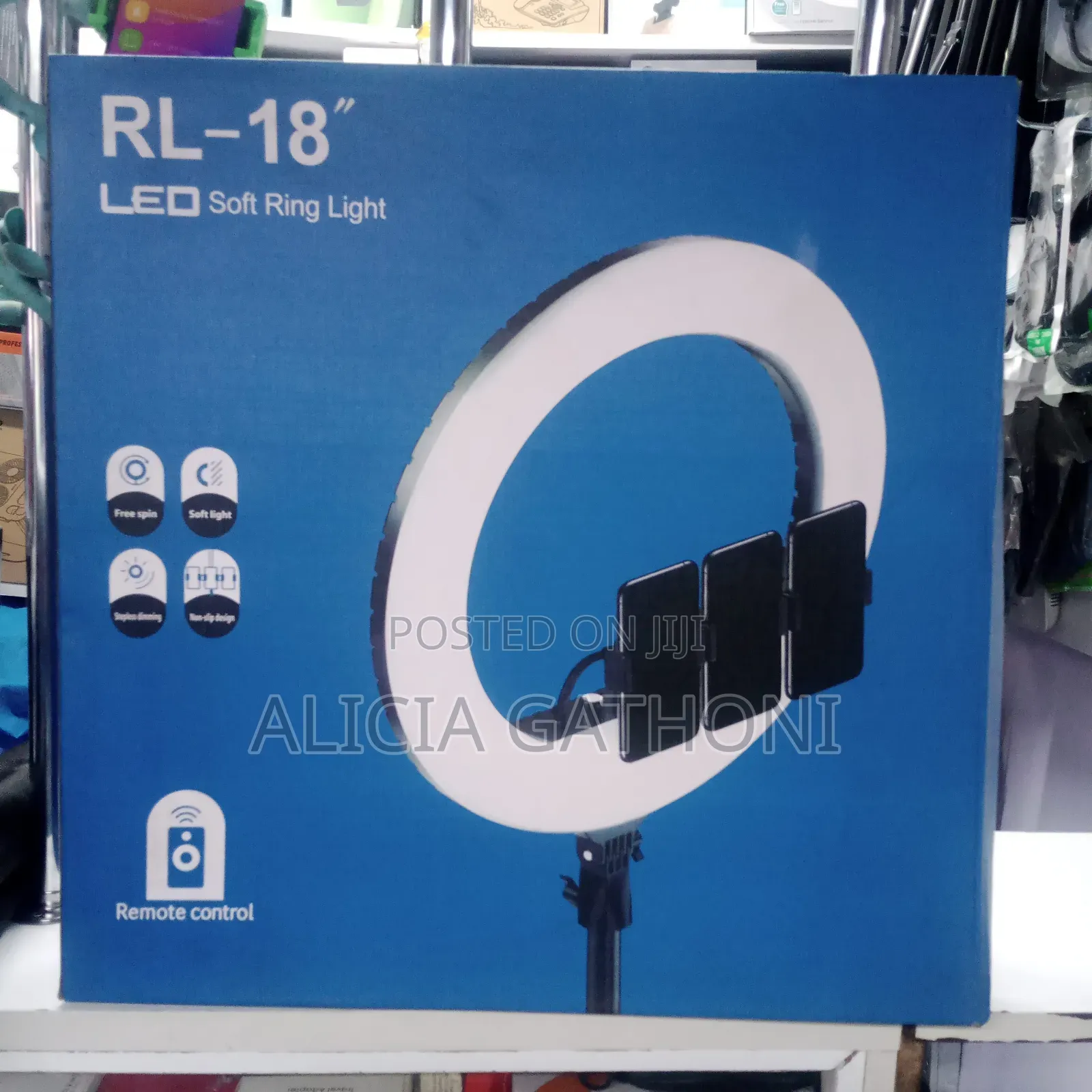 18" Ring Light With Three Lighting Modes
