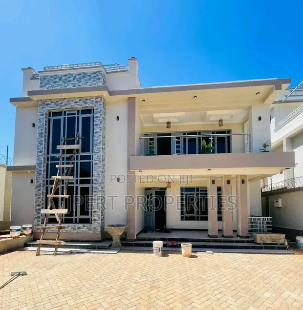 4bdrm Maisonette in Mugutha, Ruiru for sale