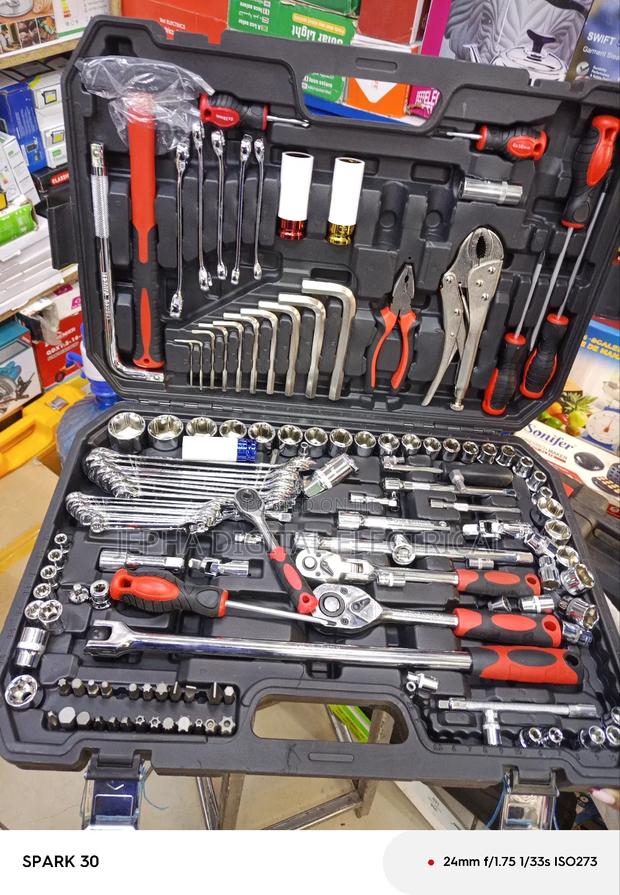 142piece Tool Set