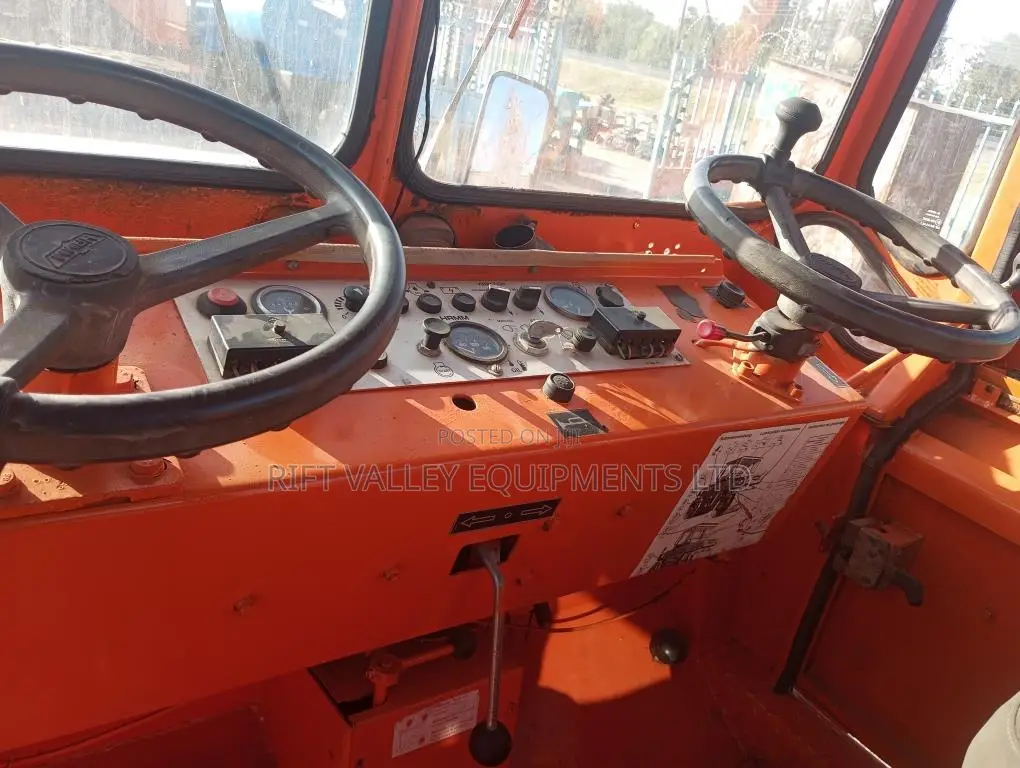 Hamm DV6 Vibratory Tandem Roller