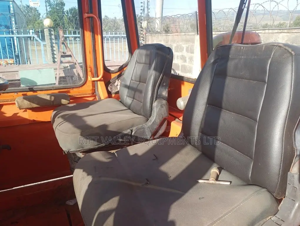 Hamm DV6 Vibratory Tandem Roller