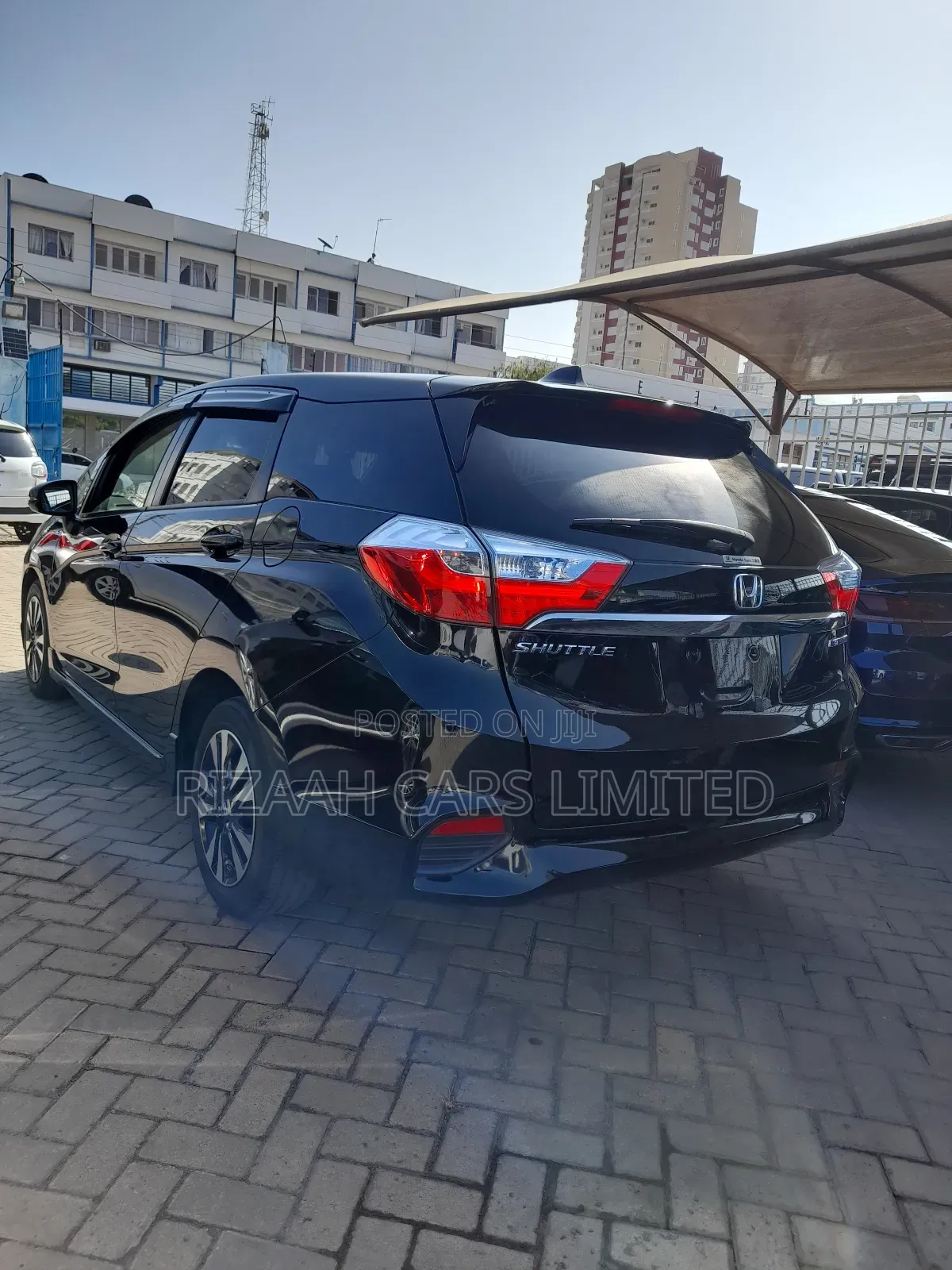 Honda Fit Shuttle 1.5 Hybrid 2WD 2018 Black