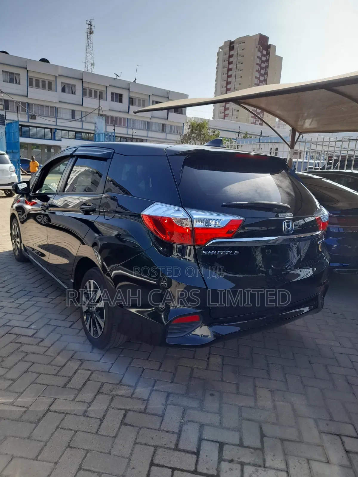 Honda Fit Shuttle 1.5 Hybrid 2WD 2018 Black