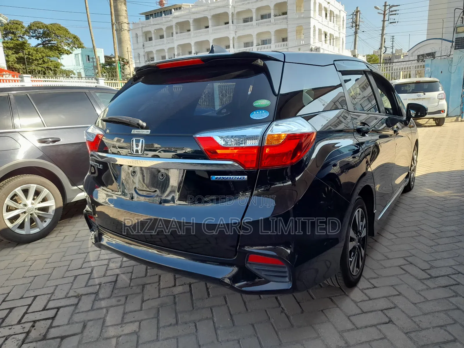 Honda Fit Shuttle 1.5 Hybrid 2WD 2018 Black