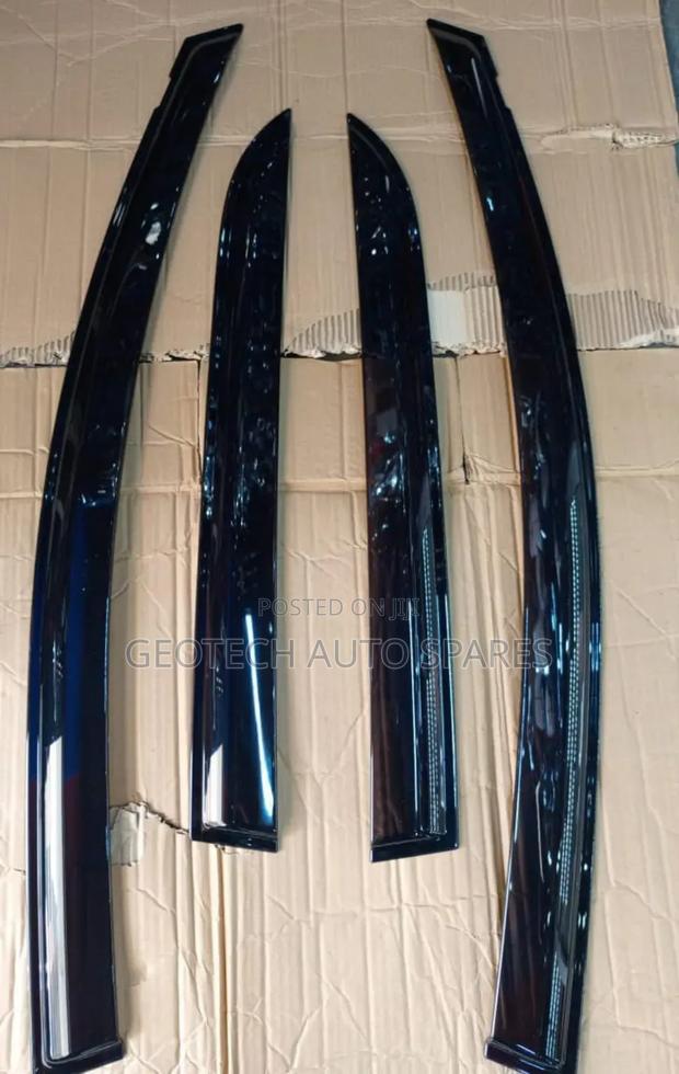 Nissan Note Original Windbreakers Available - main view