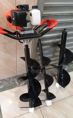Earth Auger Machine 4 Stroke 3 Bits