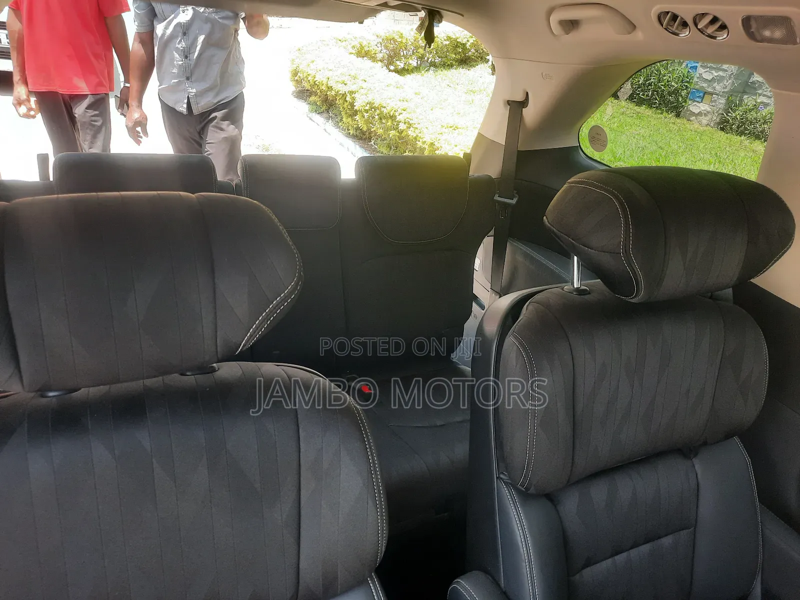 Honda Odyssey 2.0 Hybrid (8 seater) 2018 Silver