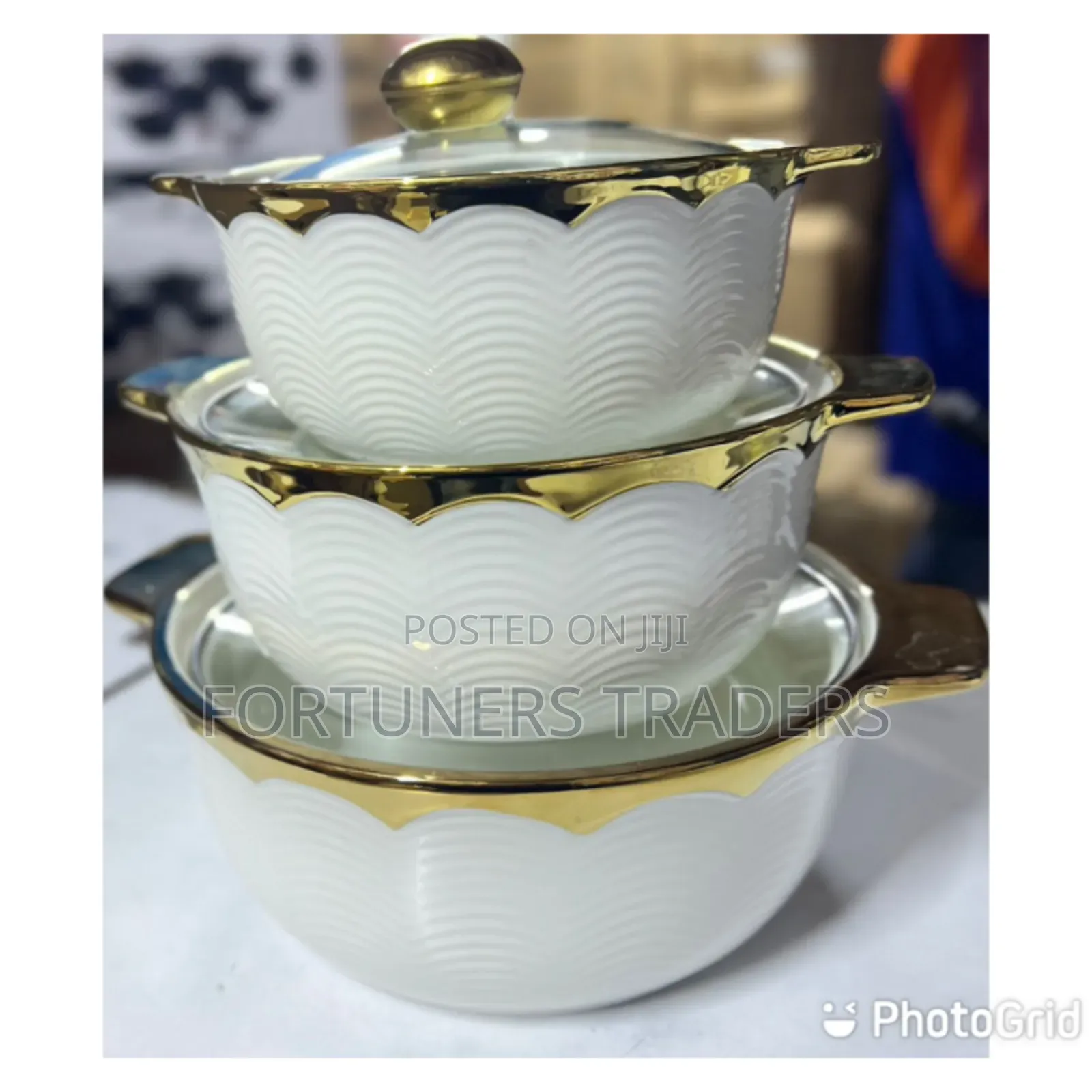3 PCS Ceramic Pots Gold