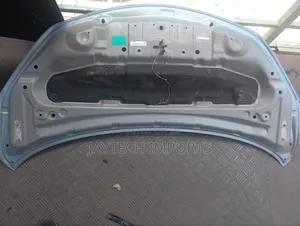 Nissan Note Bonnet E12