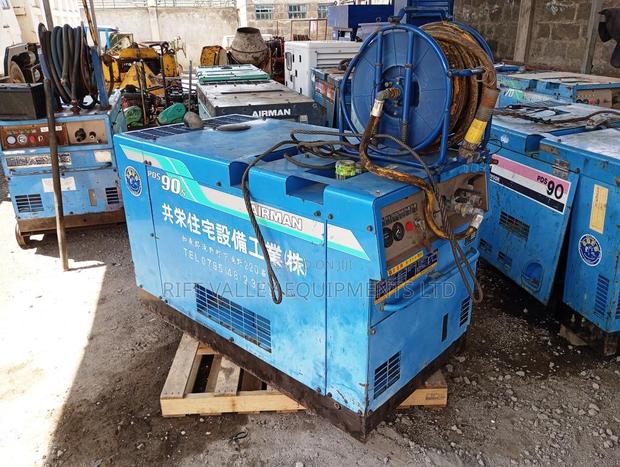 Airman PDS 90S Isuzu 3kc2 Air Compressor - thumbnail 6