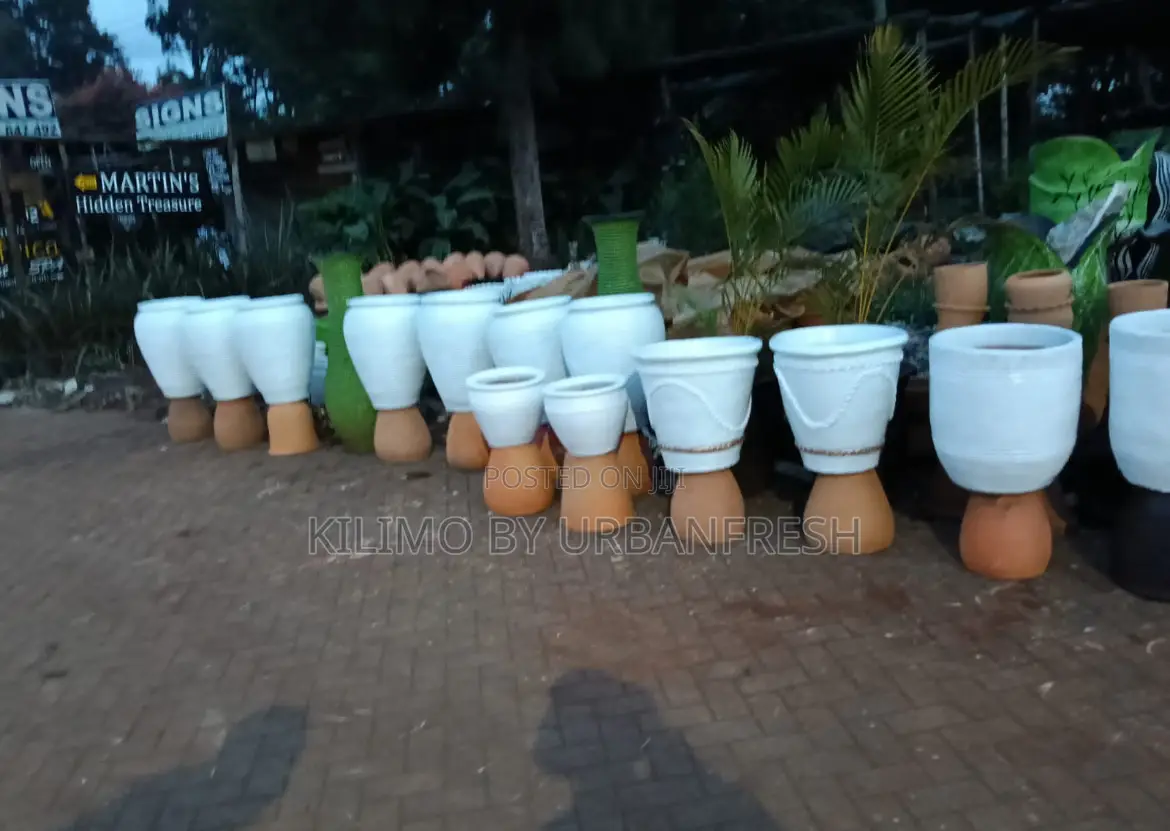 Beautiful Clay Pots Various Sizes Colors