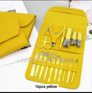 Stainless Steel Manicure Set - thumbnail 2