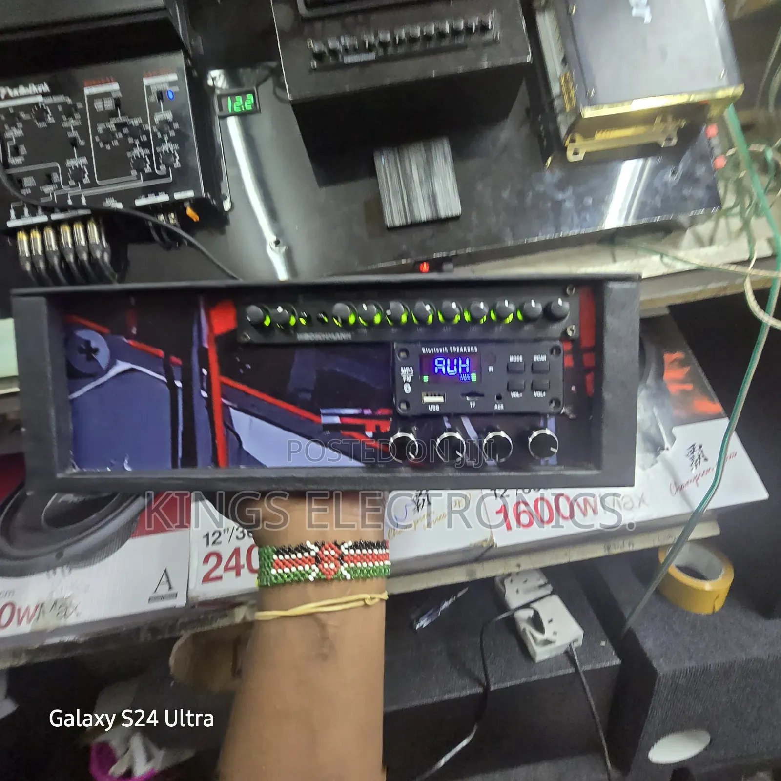 Modfied 5.1 Amplifier 3000watts .